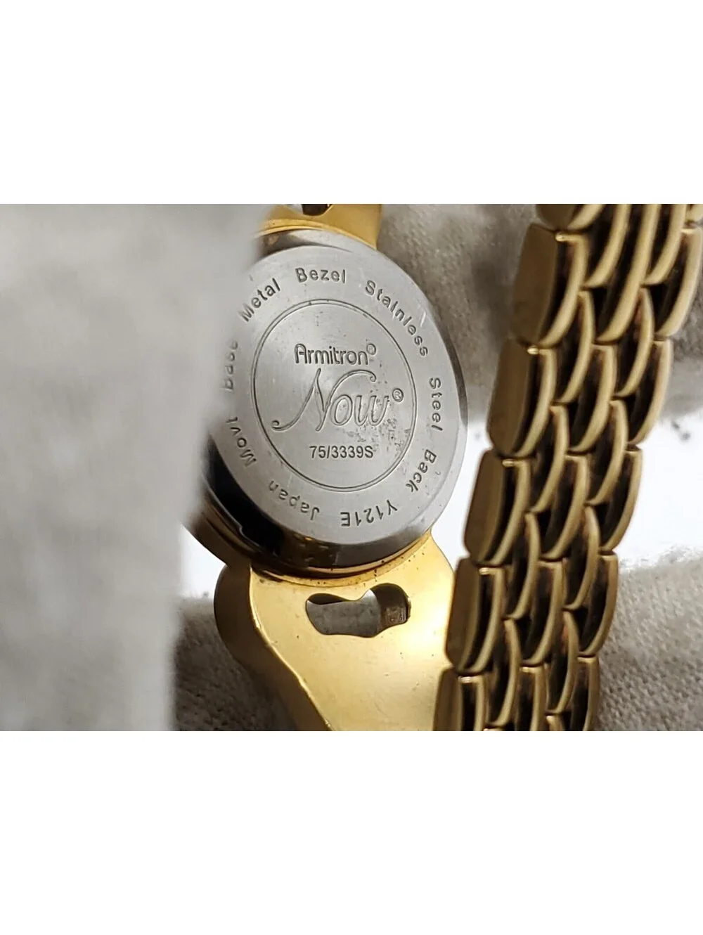 Armitron Now Quartz Watch Womens New Battery Rhinestone Bezel 22mm